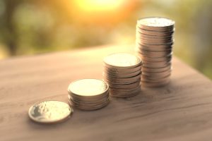 Votre porte-monnaie va (encore) souffrir : les assurances logement et auto s&rsquo;envolent en 2025