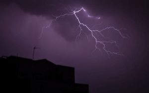 Une nouvelle nuit d&rsquo;orages en France entraîne d&rsquo;importants dégâts