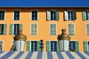 Réduire vos coûts d&rsquo;assurances à Nice : astuces et conseils pratiques